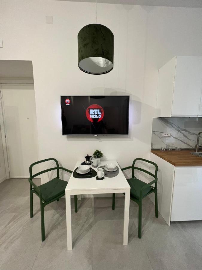 Green Spera Apartment Napoli Bagian luar foto