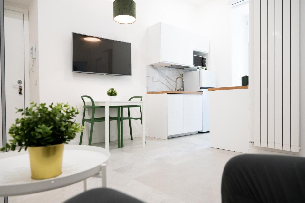 Green Spera Apartment Napoli Bagian luar foto
