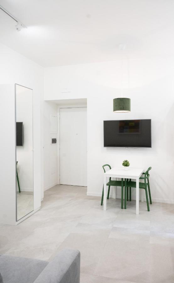 Green Spera Apartment Napoli Bagian luar foto